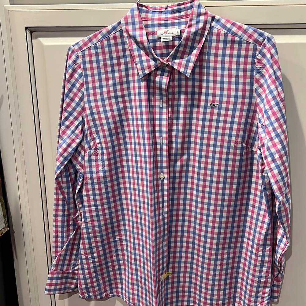 Vineyard Vines Button up